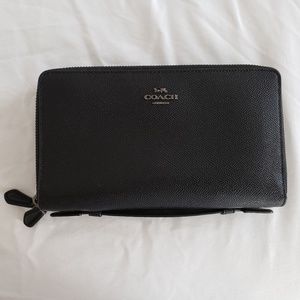 Coach Double Zip Travel Wallet Organizer Black